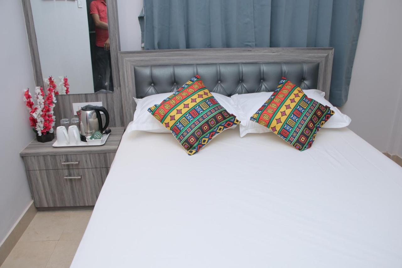 La Cresta Inn Kolkata Ngoại thất bức ảnh