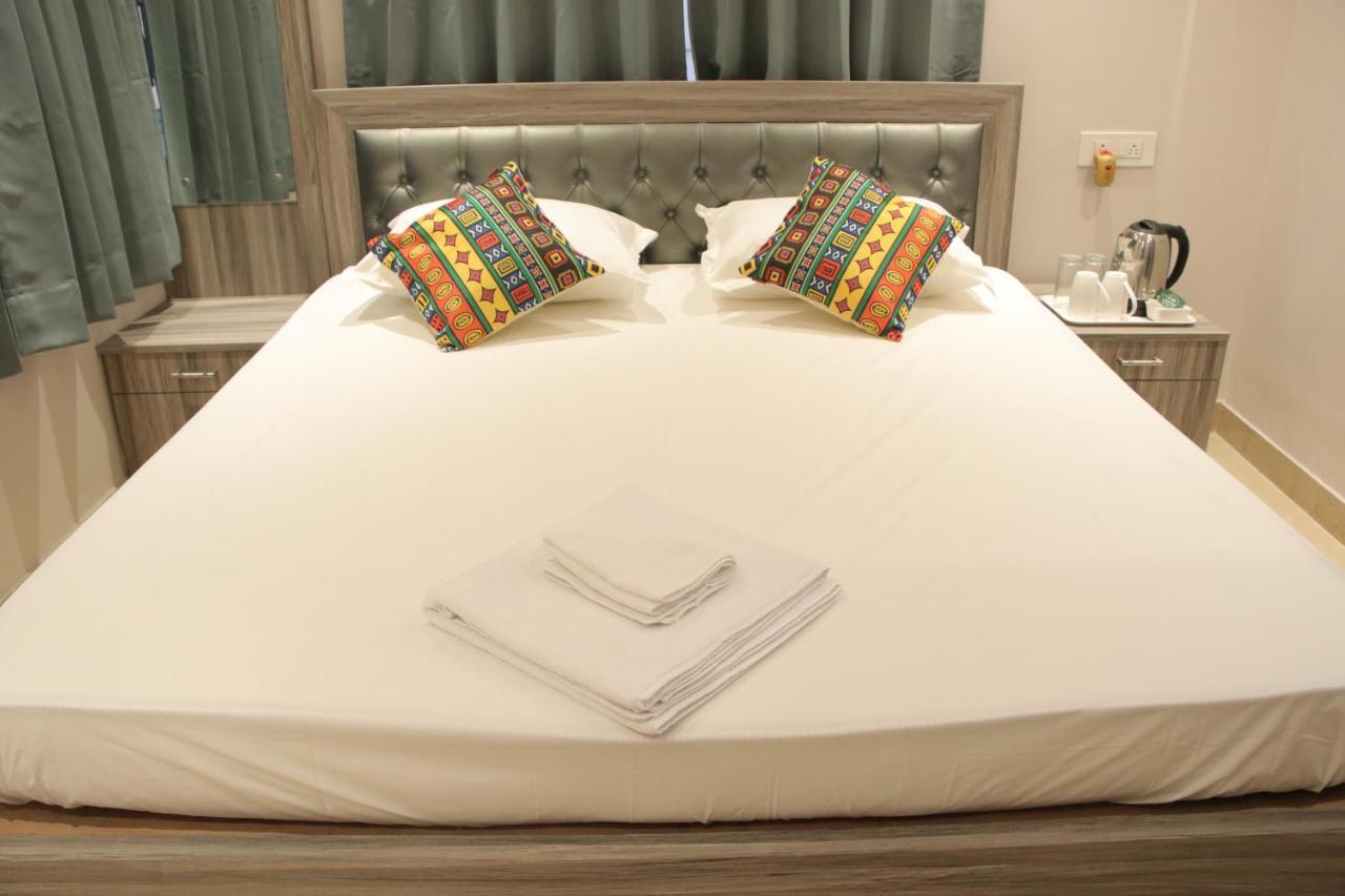 La Cresta Inn Kolkata Ngoại thất bức ảnh