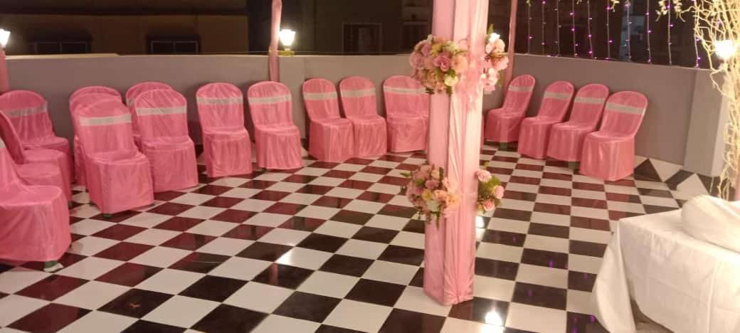 La Cresta Inn Kolkata Ngoại thất bức ảnh
