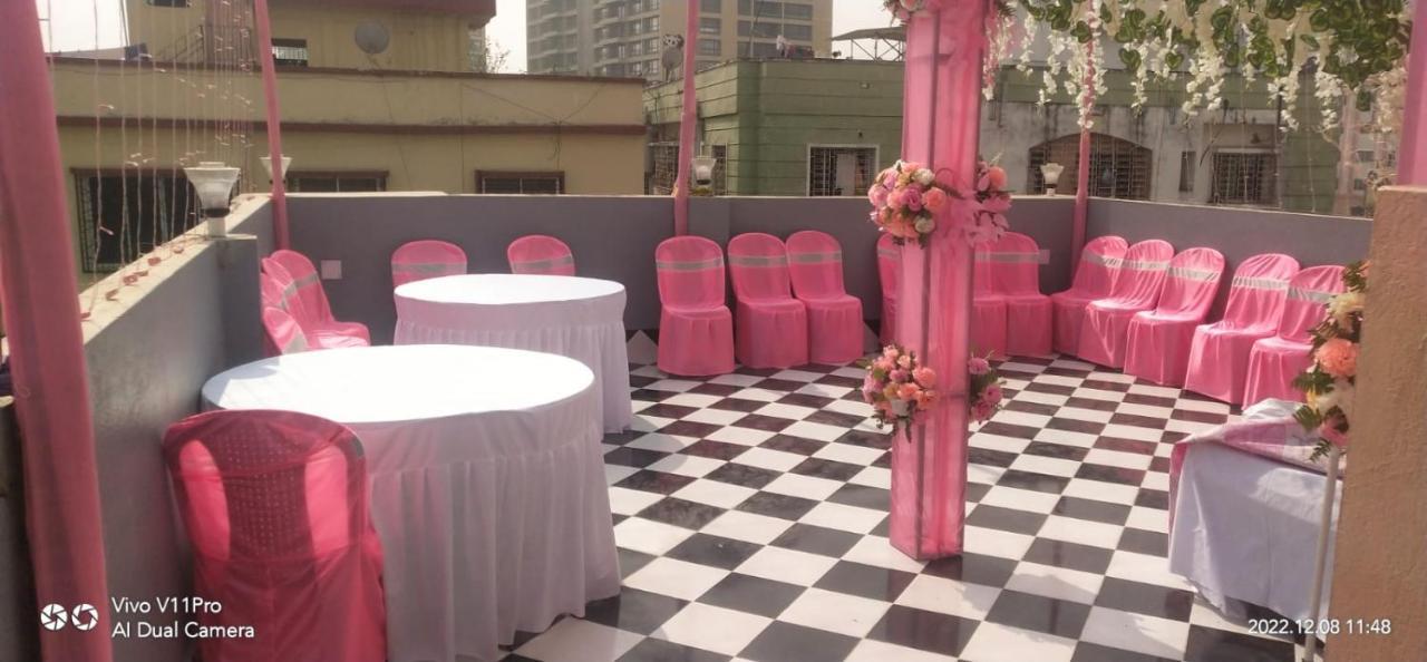 La Cresta Inn Kolkata Ngoại thất bức ảnh