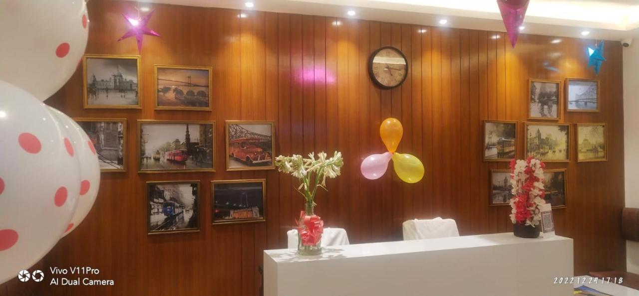 La Cresta Inn Kolkata Ngoại thất bức ảnh