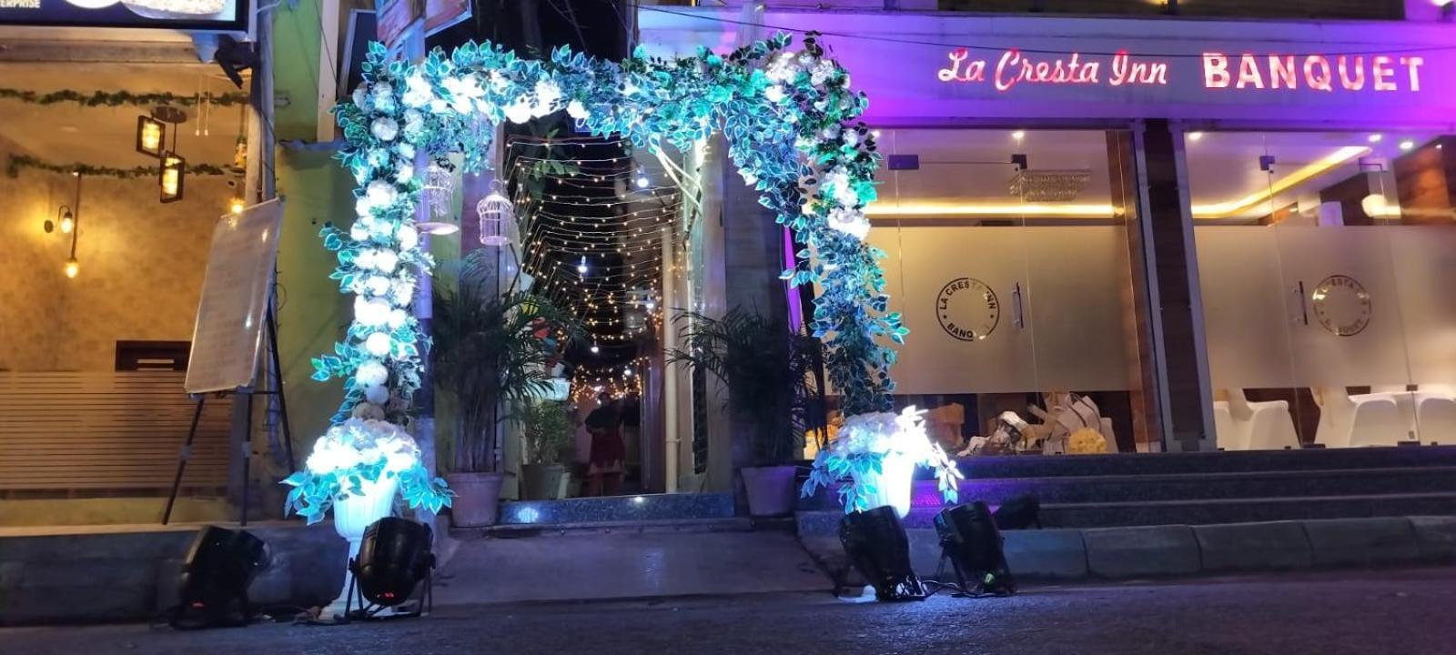 La Cresta Inn Kolkata Ngoại thất bức ảnh