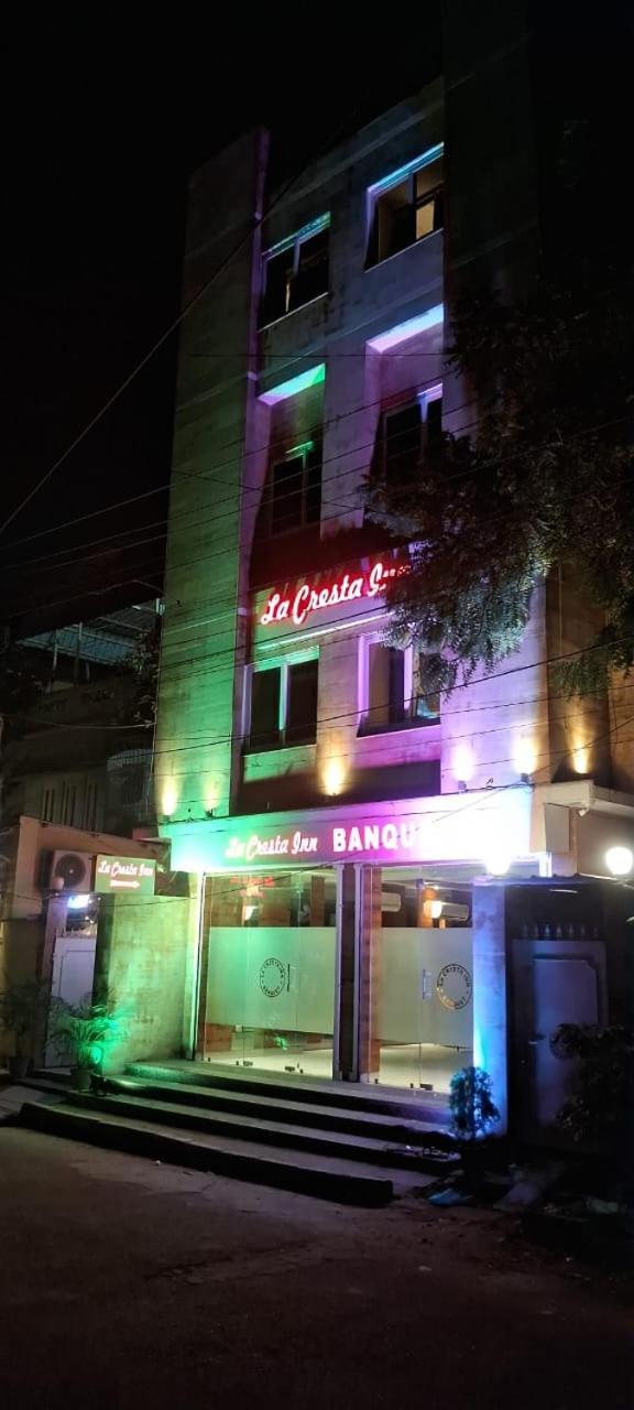 La Cresta Inn Kolkata Ngoại thất bức ảnh