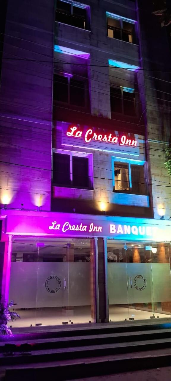 La Cresta Inn Kolkata Ngoại thất bức ảnh