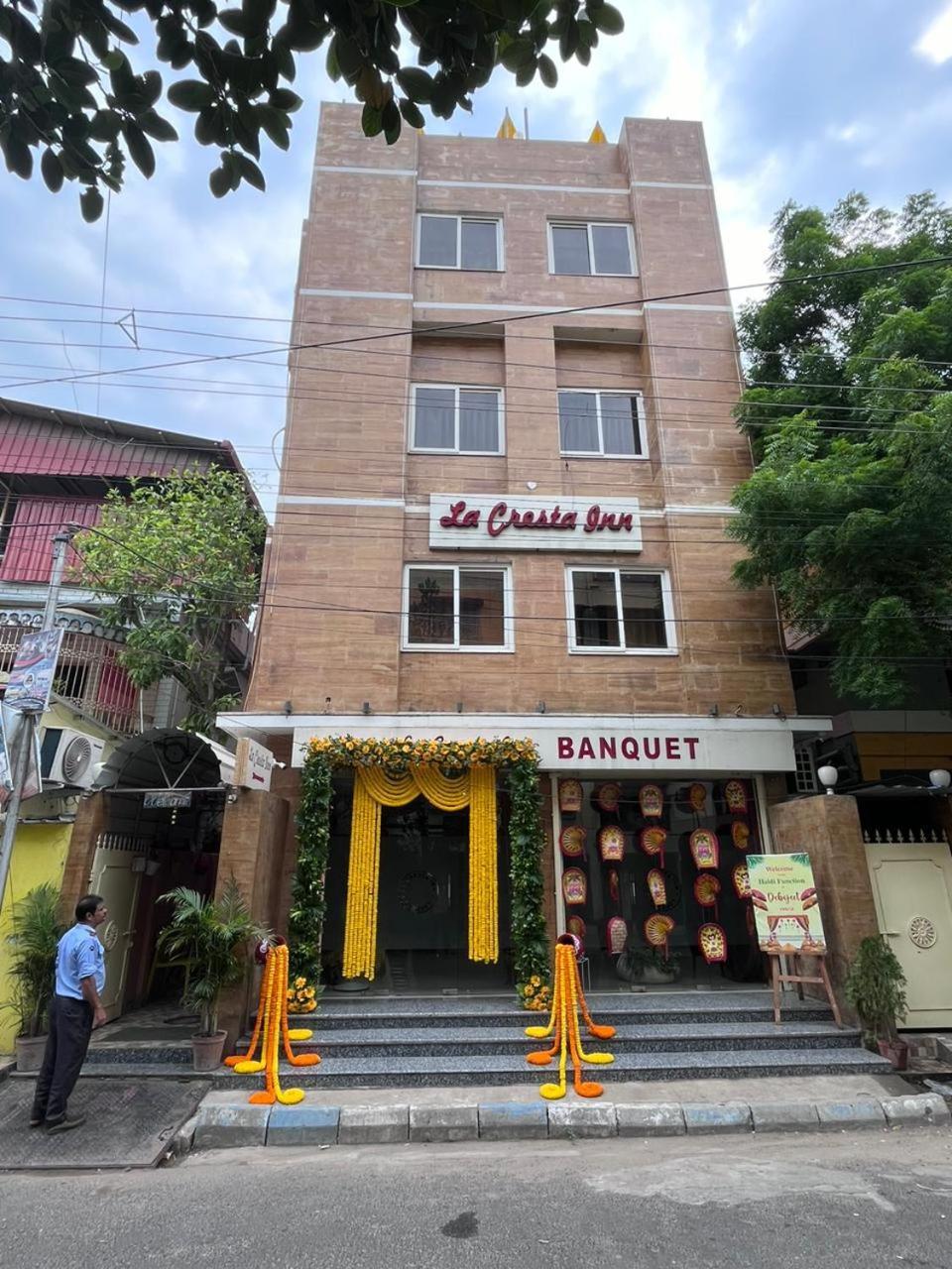 La Cresta Inn Kolkata Ngoại thất bức ảnh