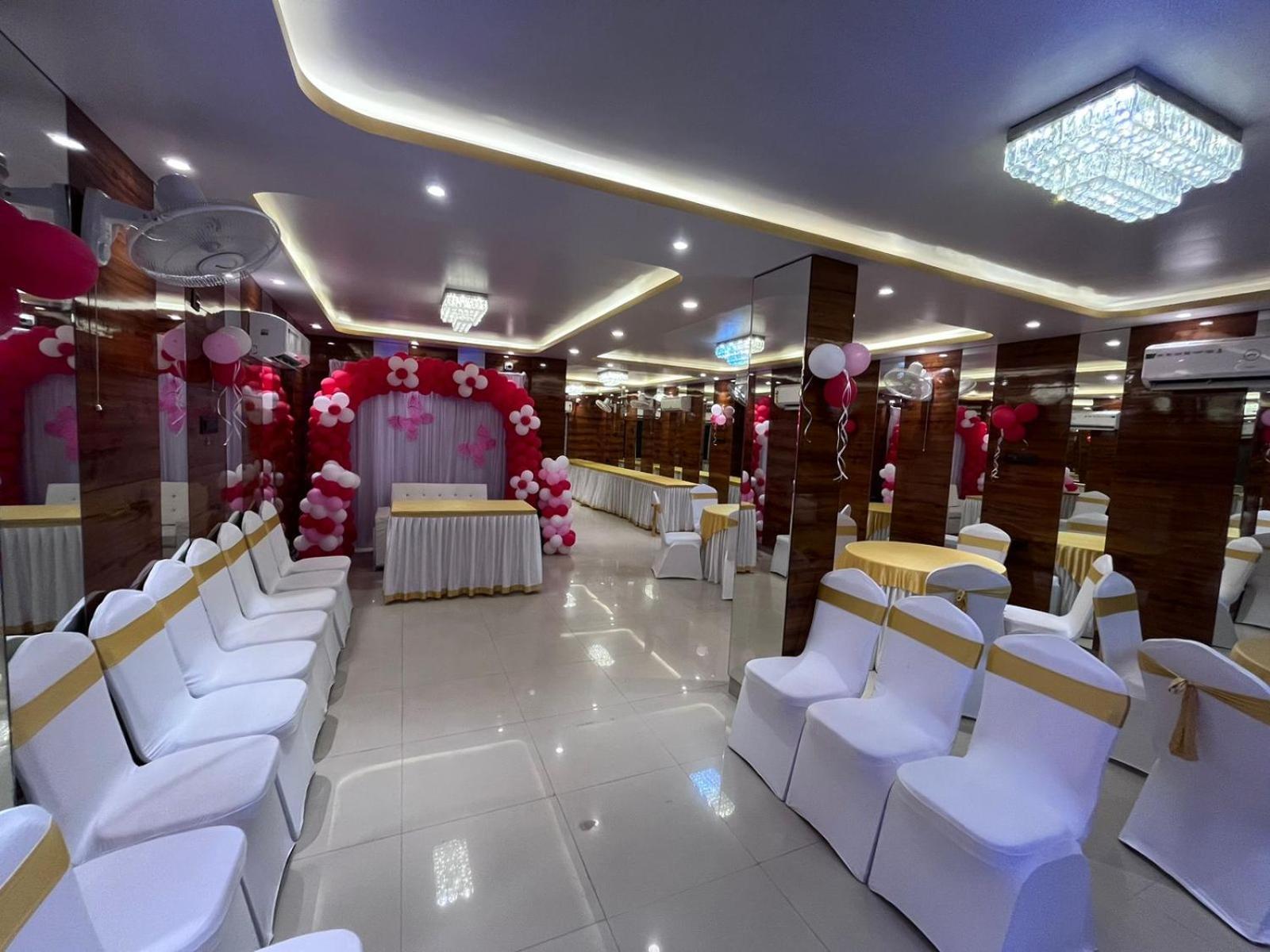 La Cresta Inn Kolkata Ngoại thất bức ảnh